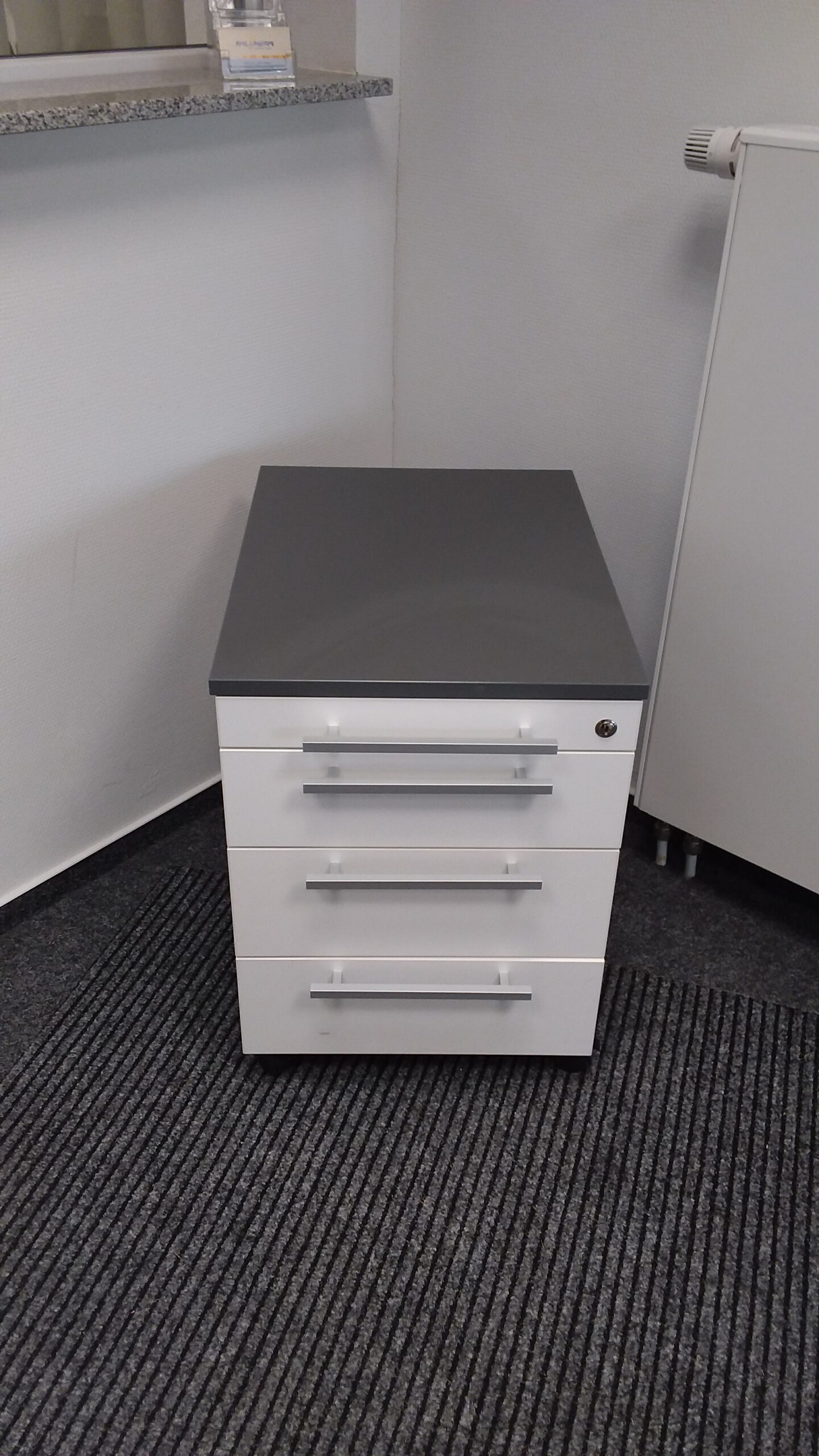 Rollcontainer 4-fach mit Schubladen, 2x, hellgrau, solide Ausführung – Bild 2